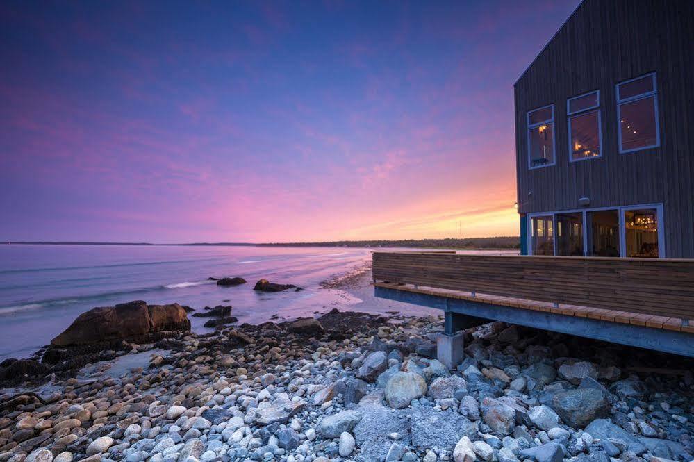 Quarterdeck Beachside Villas & Lofts Summerville Centre Extérieur photo